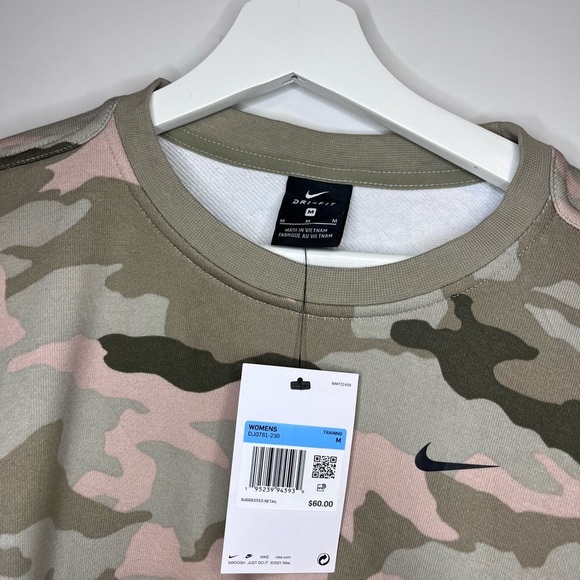 Nike | Dri-Fit Camo Training Crewneck - Picture 5 of 9